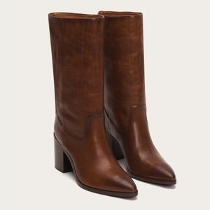Frye Flynn mid pull on boots